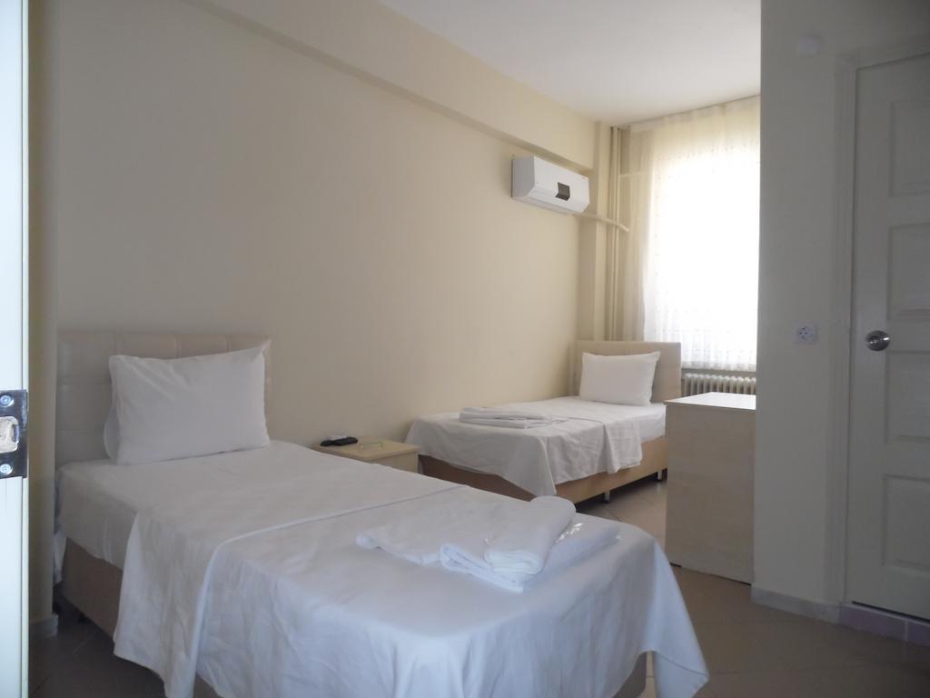 Saral Otel Derince Oda fotoğraf