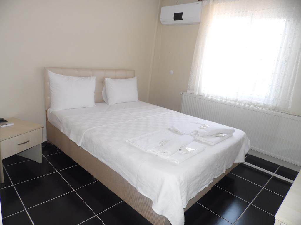 Saral Otel Derince Oda fotoğraf